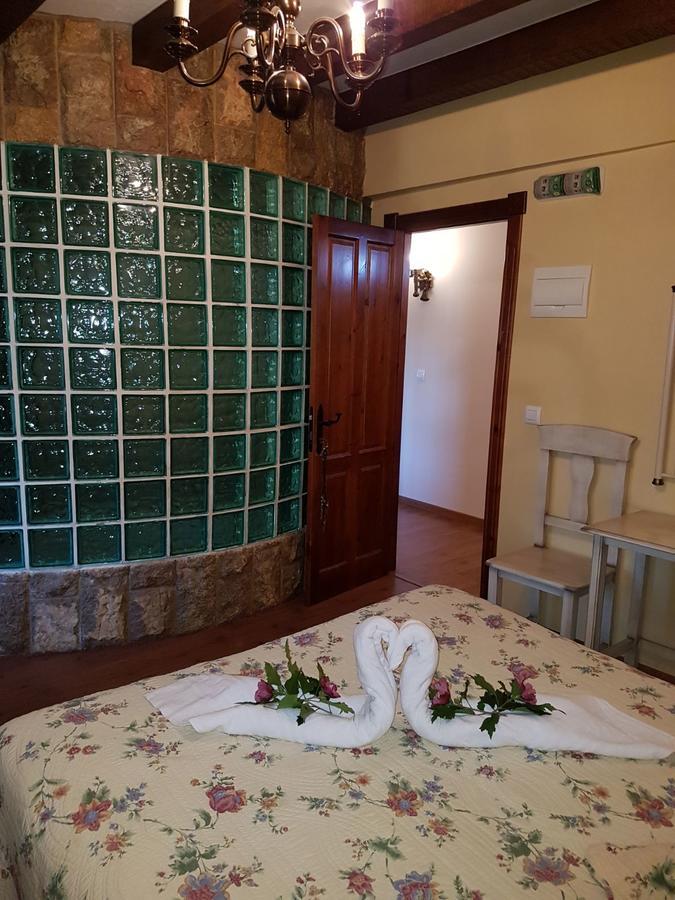 Trisileja Posada El Manjon Barros Dış mekan fotoğraf